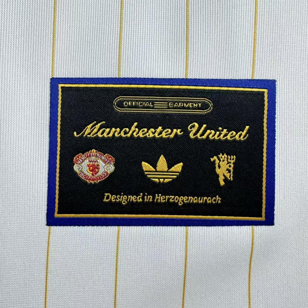 Maillot-Manchester-United-Lifestyle-Homme-2025-2026-Blanc-Jaune-4