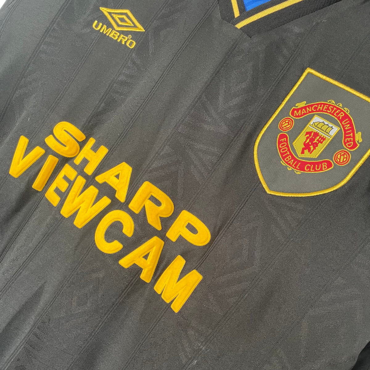 Maillot-Manchester-United-Retro-Vintage-Manches-Longues-1993-1994-Exterieur-Saison-Homme-3