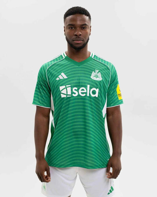 Maillot-Newcastle-Exterieur-2025-2026-1-1