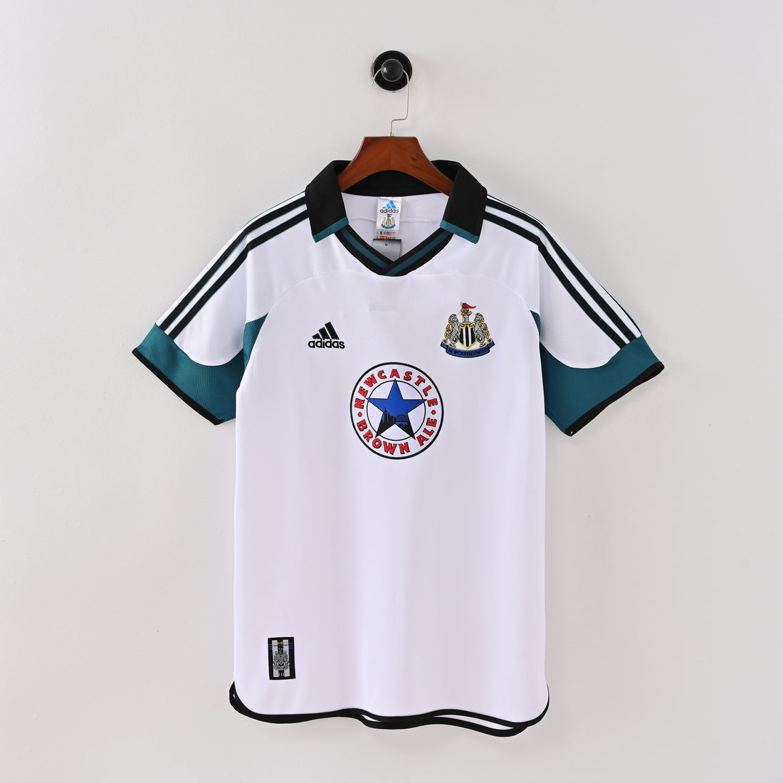 Maillot Newcastle United Retro Vintage 1999-2000 Exterieur Homme | Foot Sport