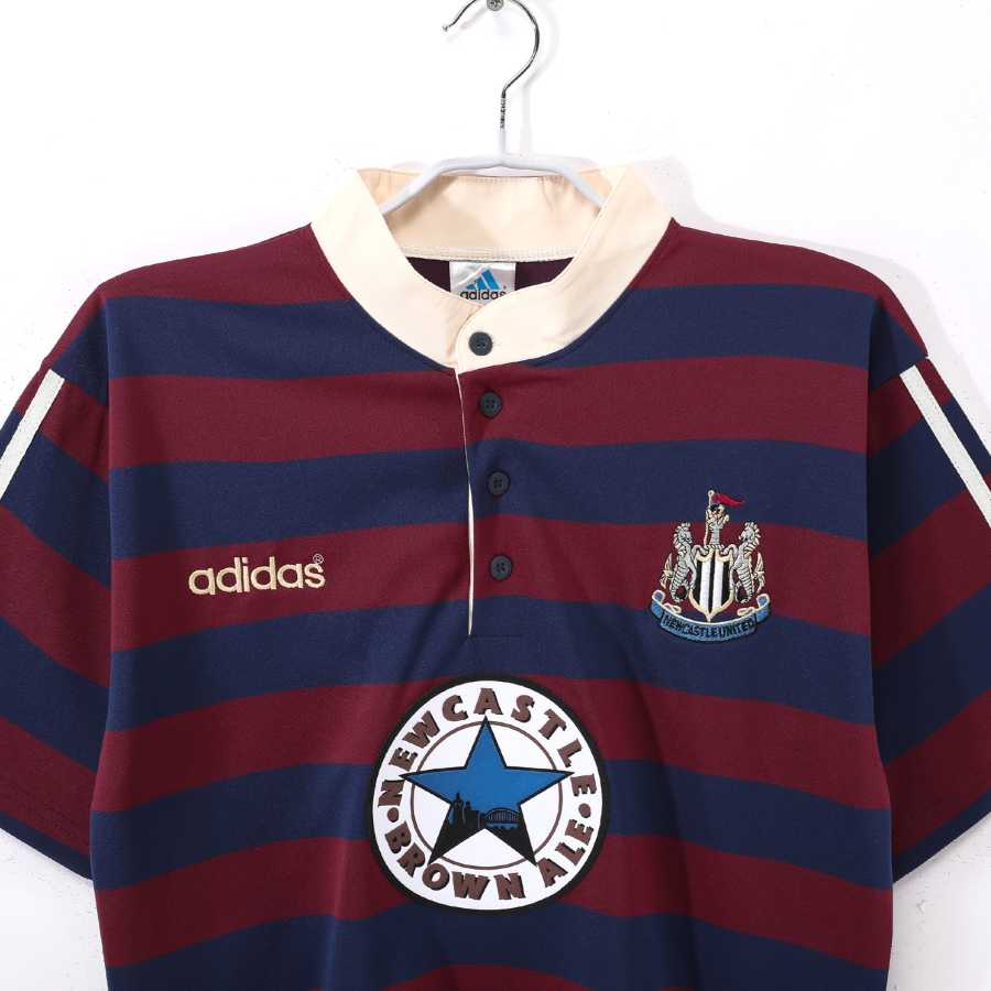 Maillot-Newcastle-United-Exterieur-Retro-Vintage-1995-1997-Homme-3