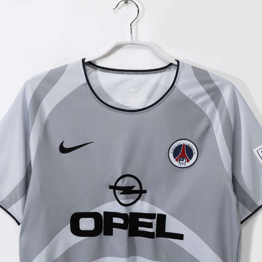 Maillot-PSG-Exterieur-Retro-Vintage-2001-2002-Homme-3