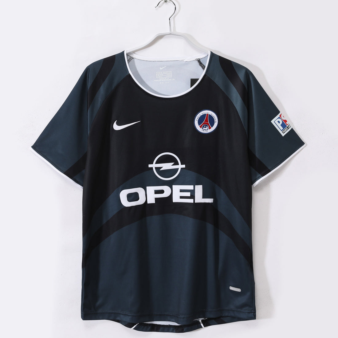 Maillot-PSG-Third-Retro-Vintage-2001-2002-Homme-1