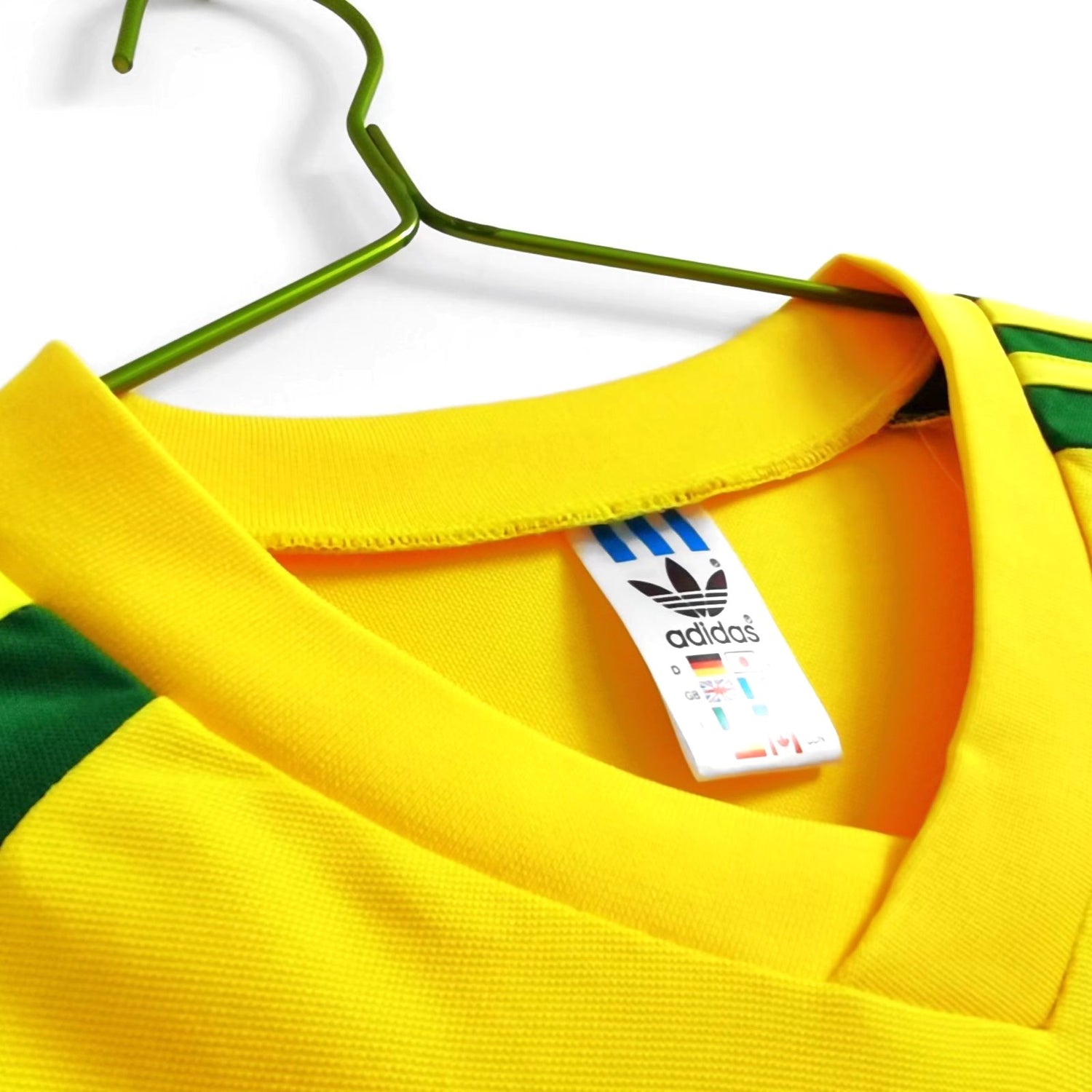 Maillot-Pays-de-Galles-1980-1982-Exterieur-Vintage-Retro-4