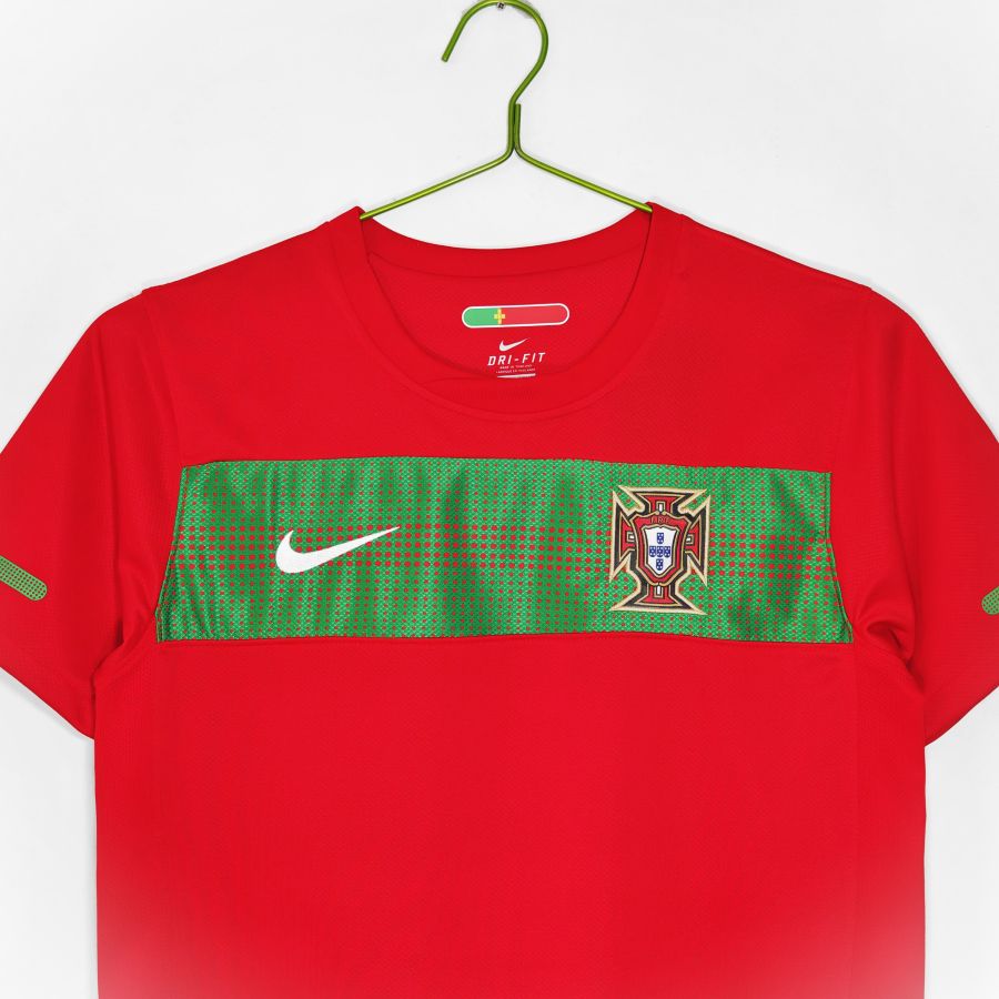 Maillot-Portugal-Domicile-2010-Vintage-Retro-3