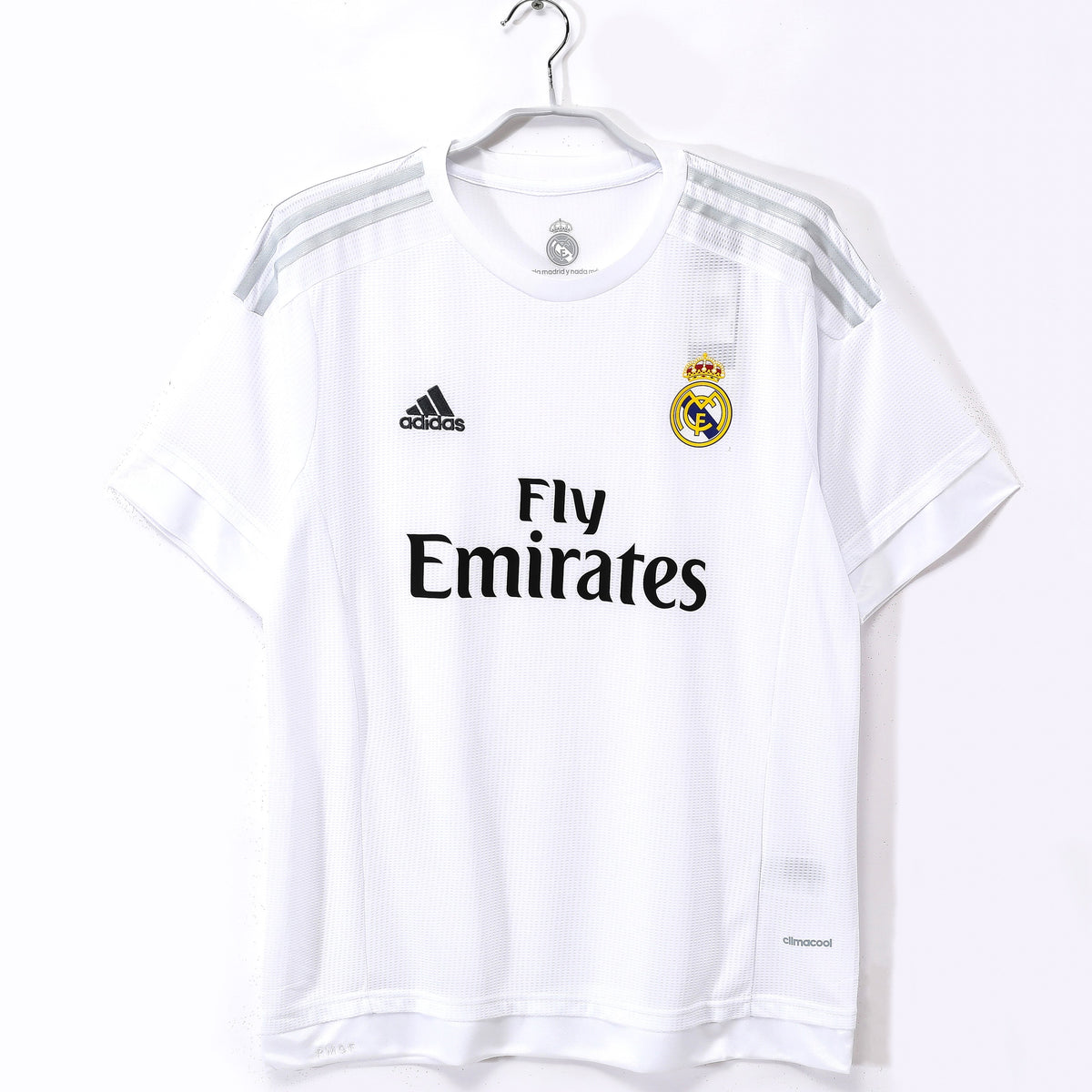 Maillot-Real-Madrid-Domicile-Retro-Vintage-2015-2016-Homme-1