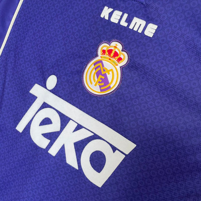 Maillot-Real-Madrid-Retro-Vintage-1997-1998-Exterieur-Homme-3