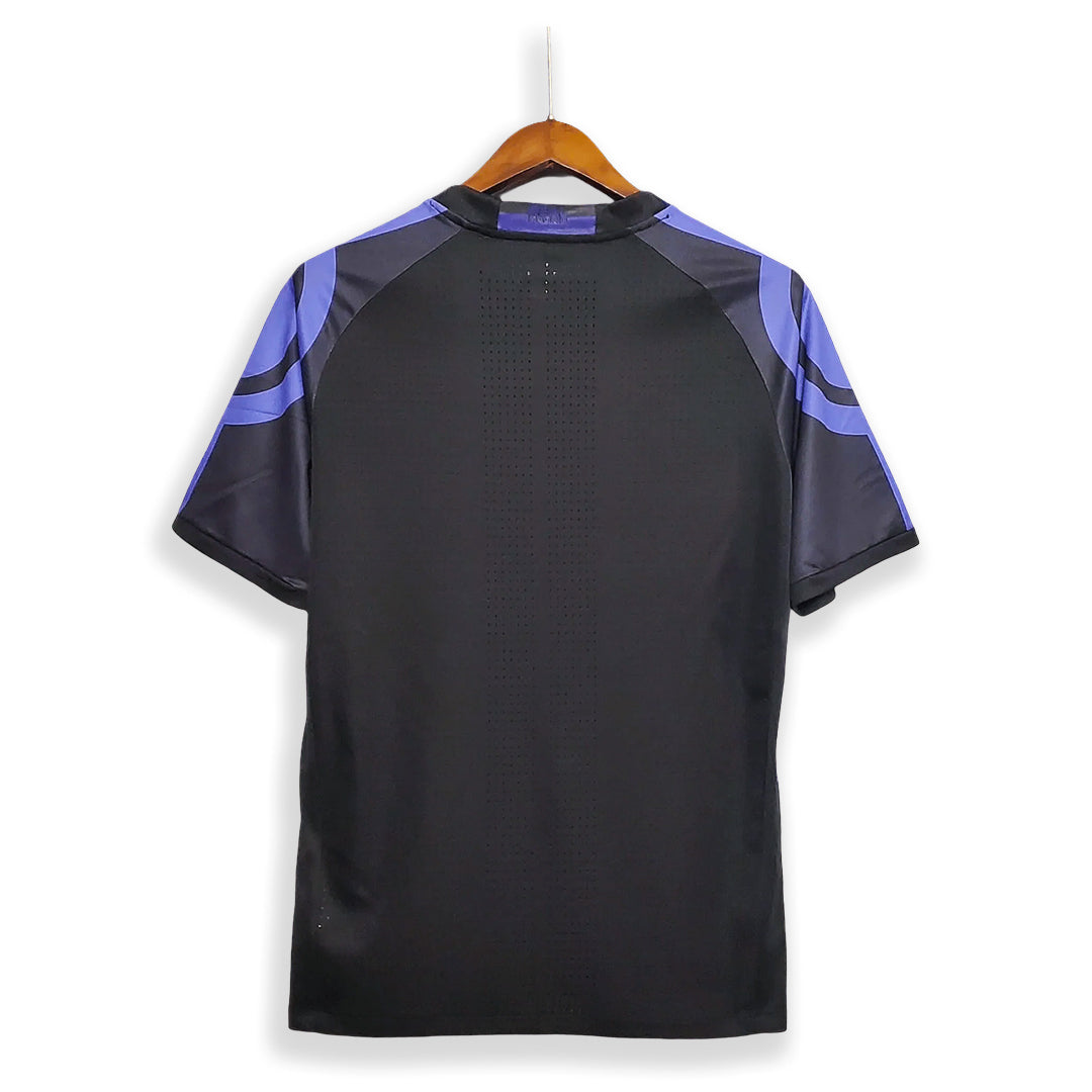 Maillot-Real-Madrid-Retro-Vintage-2016-2017-Third-Homme-2