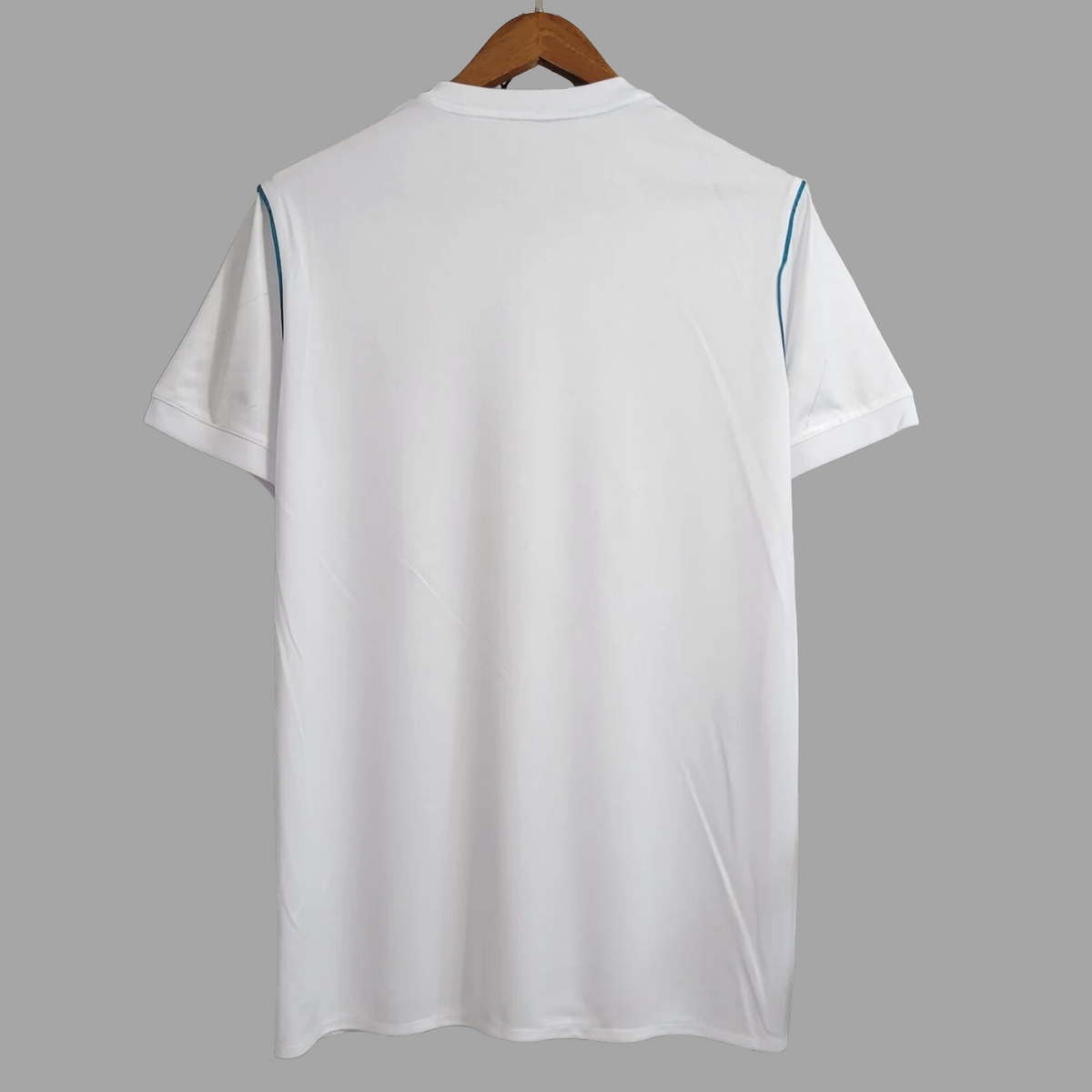 Maillot-Real-Madrid-Retro-Vintage-2017-2018-Domicile-Homme-2