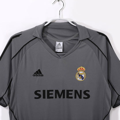 Maillot-Real-Madrid-Third-2005-2006-Vintage-Retro-3