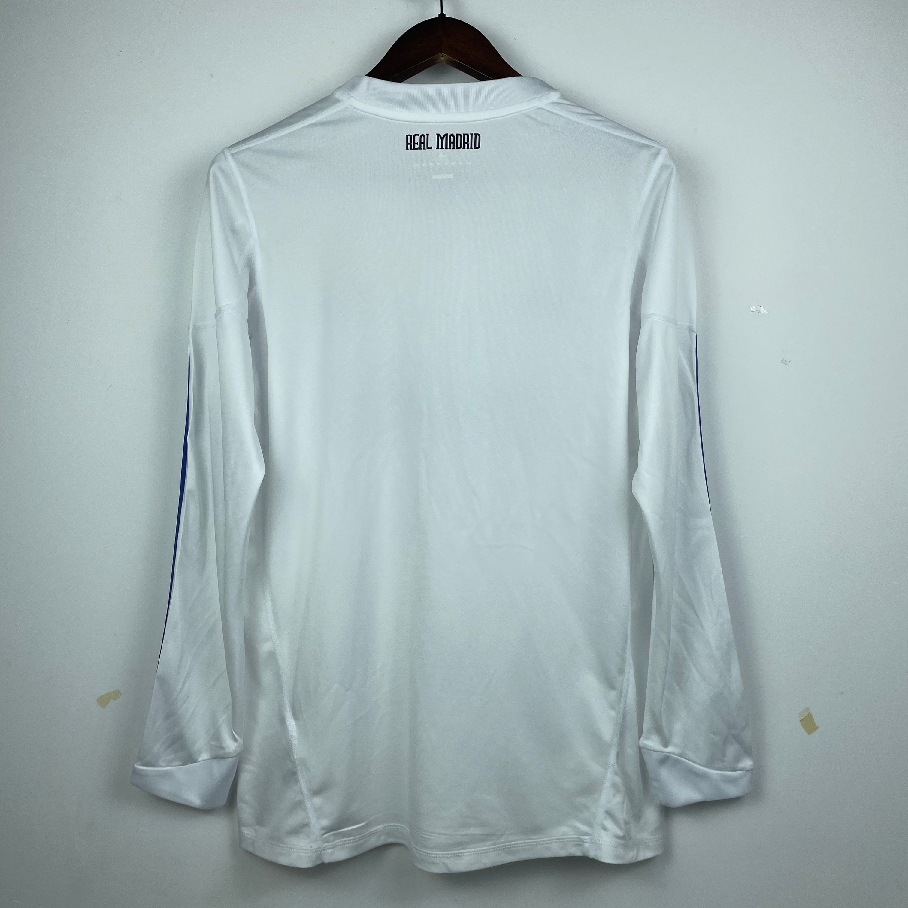 Maillot-Real-madrid-Manches-Longues-Retro-Vintage-2010-2011-Domicile-Homme-2