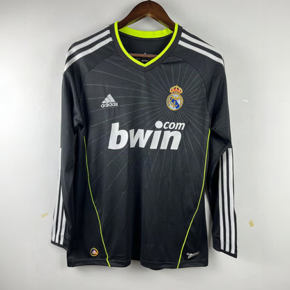 Maillot-Real-madrid-Manches-Longues-Retro-Vintage-2010-2011-Exterieur-Homme-1

