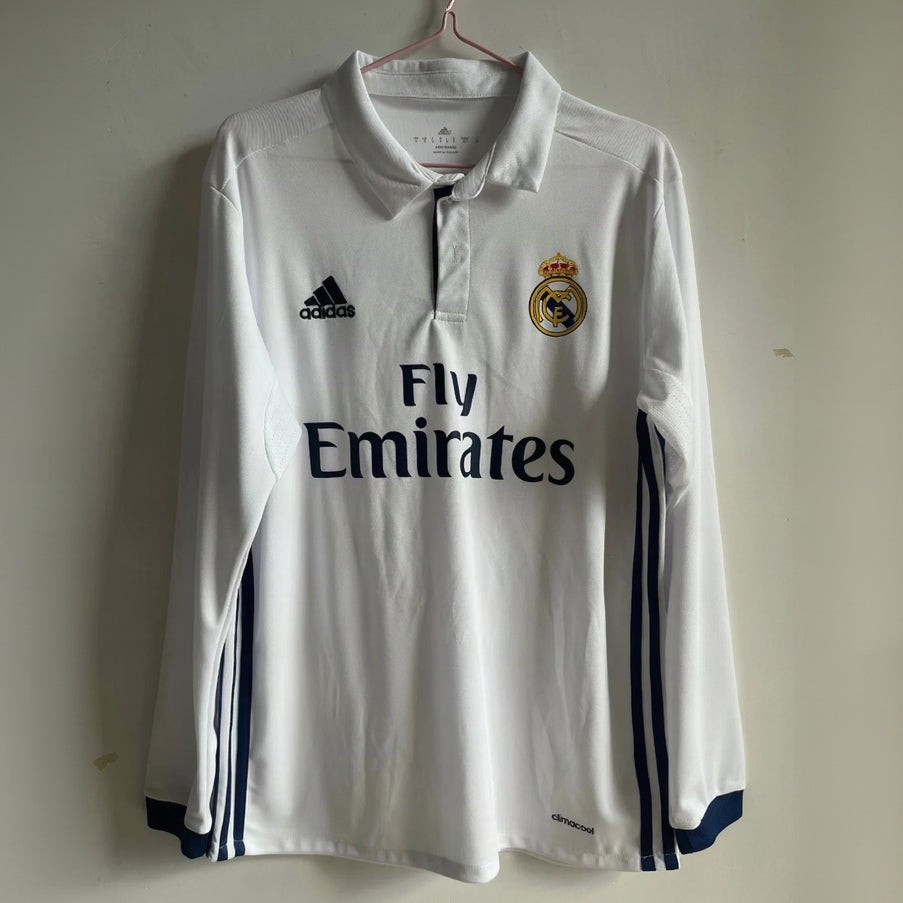 Maillot-Real-madrid-Manches-Longues-Retro-Vintage-2016-2017-Domicile-Homme-1