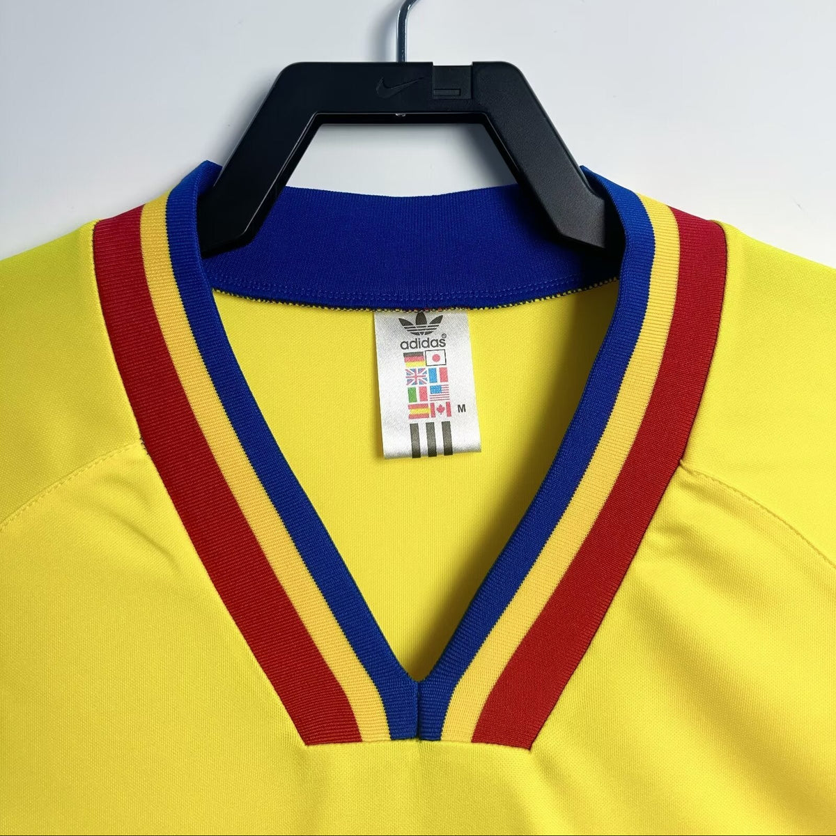 Maillot-Roumanie-Retro-Vintage-1994-Domicile-Homme-3