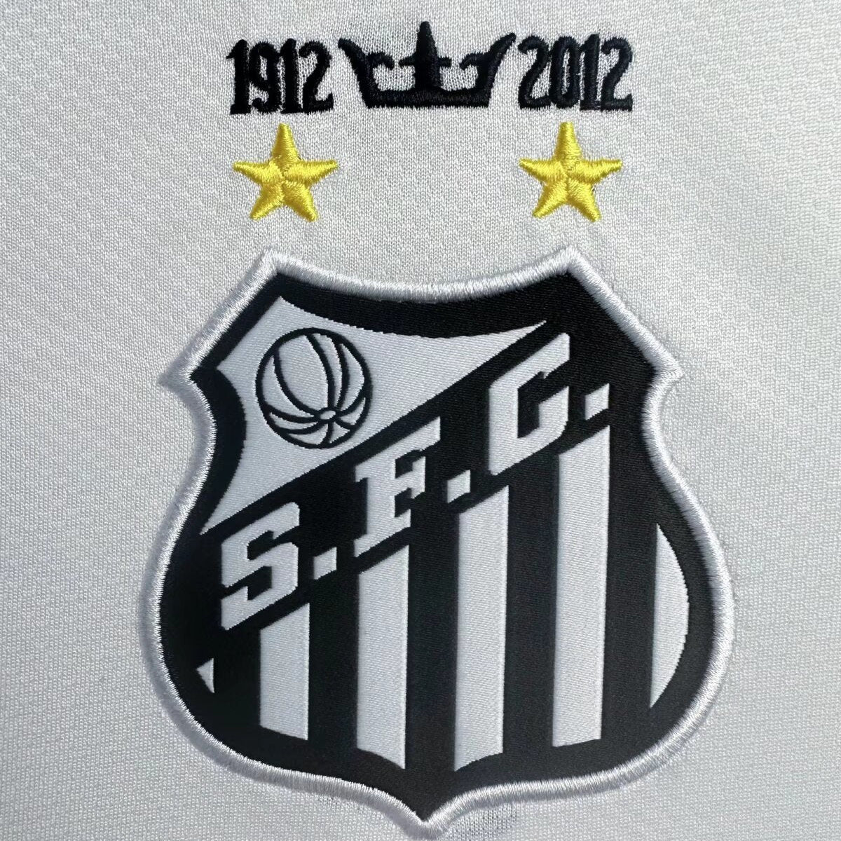 Maillot-Santos-FC-Retro-Vintage-(Avec-Ecusson-Sur-L’épaule)-2012-2013-Domicile-Homme-4