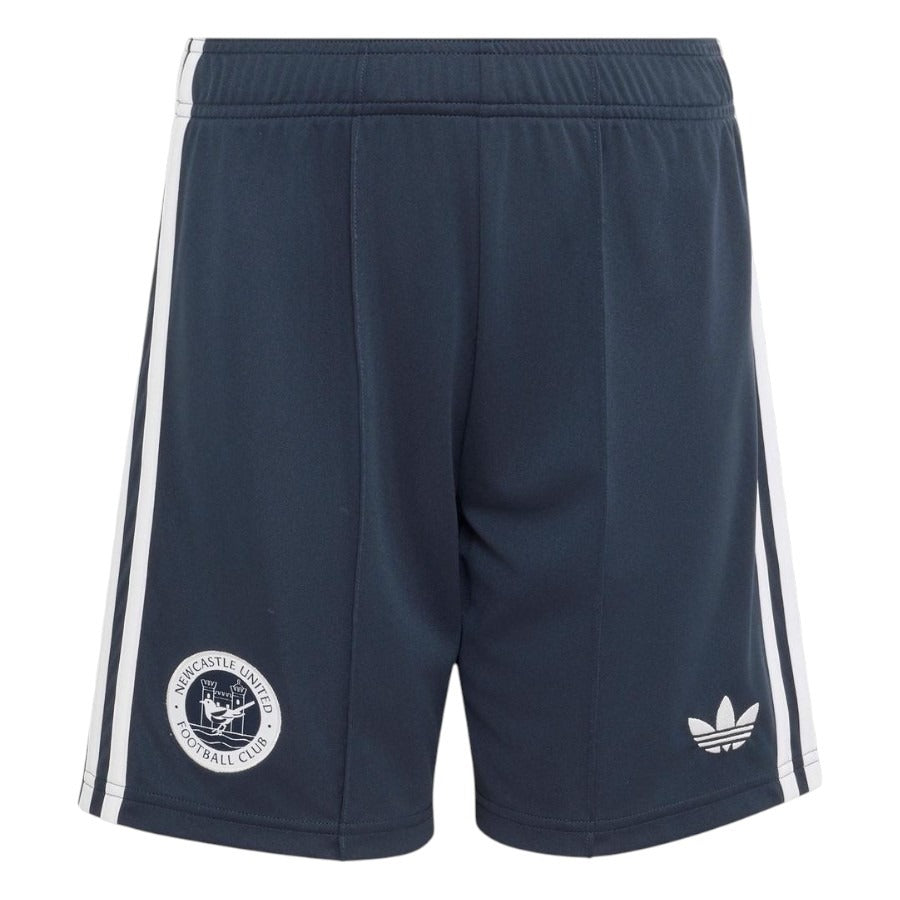 Short-Newcastle-Exterieur-2026-2027-1