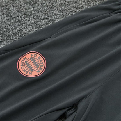 Survetement-Bayern-Munich-Training-2025-2026-Gris-Sombre-4