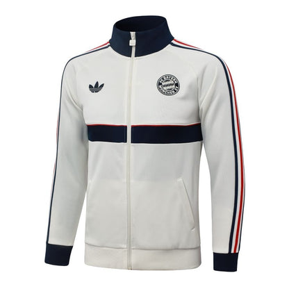 Survetement-Bayern-Munich-Veste-2026-2027-Blanc-Bleu-4