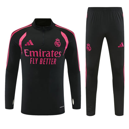 Survetement-Real-Madrid-Training-Homme-Enfant-2026-2027-Noir-Fucshia-3