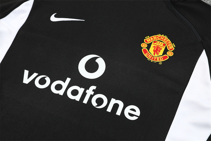 Veste-Manchester-United-Training-2002-2003-Noir-Retro-3