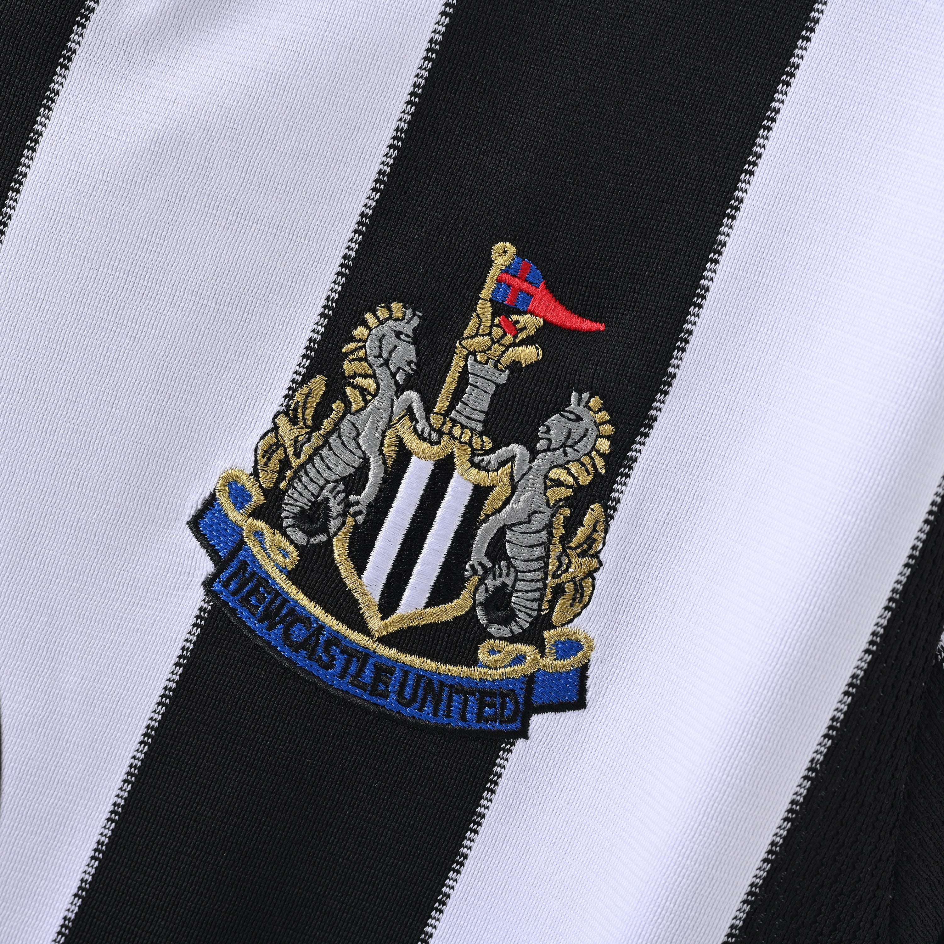 Men's Newcastle United Retro Vintage 1999-2000 Home Shirt – Foot