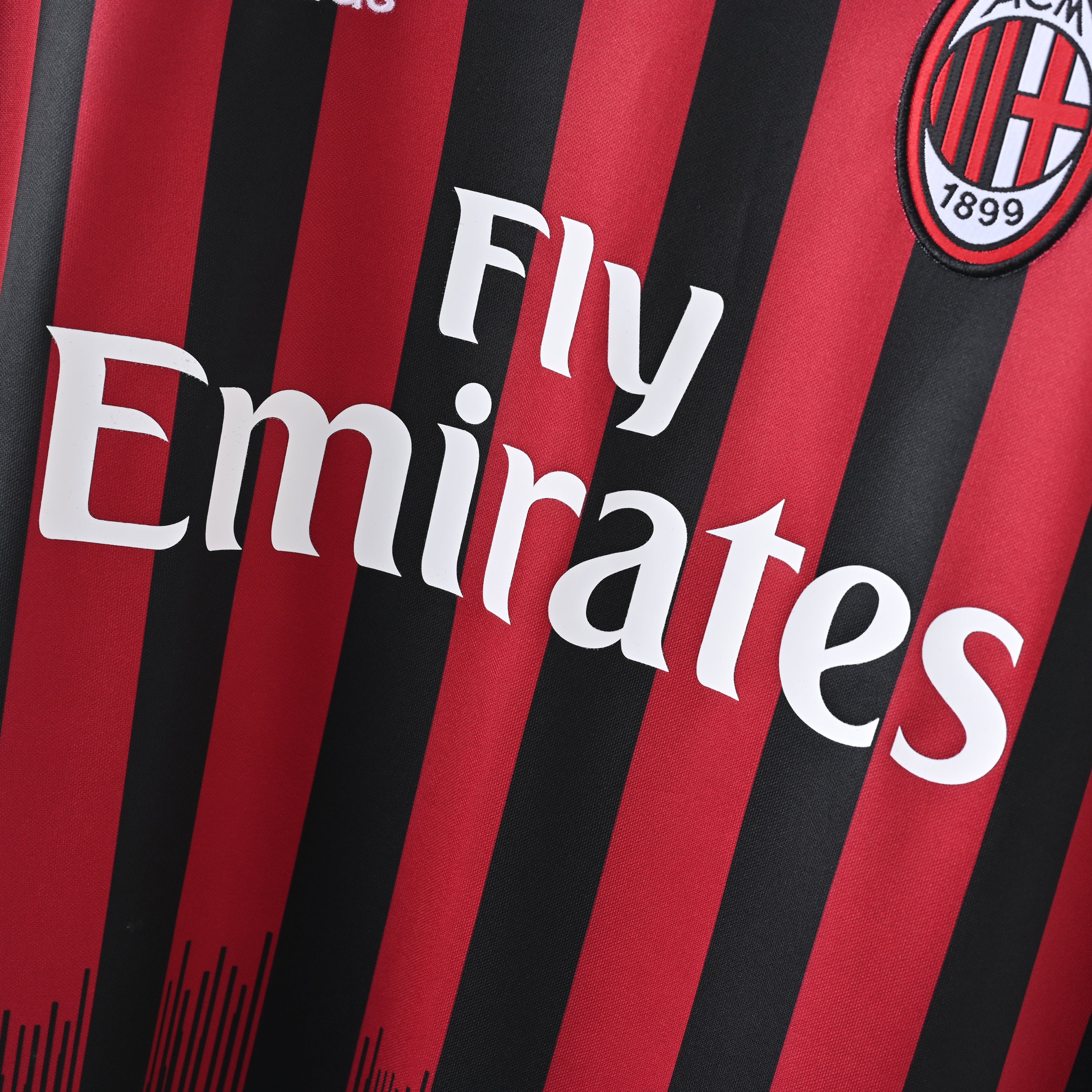 Maillot AC Milan 2016-2017 Domicile Retro Vintage Homme | Foot Sport