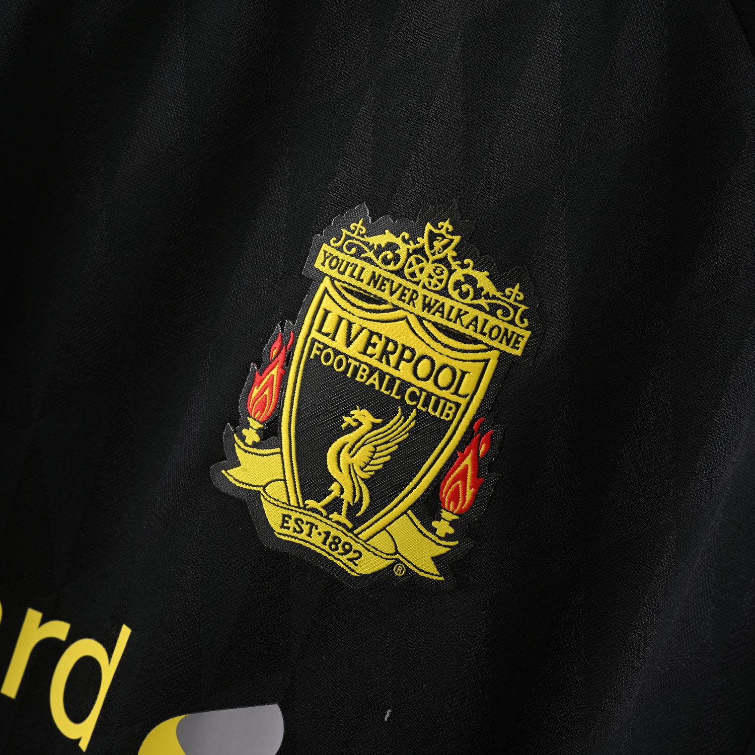maillot-liverpool-2010-2011-third-vintage-retro-3