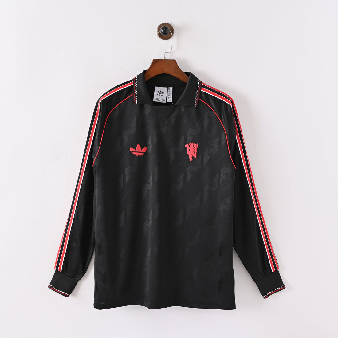maillot-manches-longues-manchester-united-2024-2025-LFSTLR-vintage-retro-1