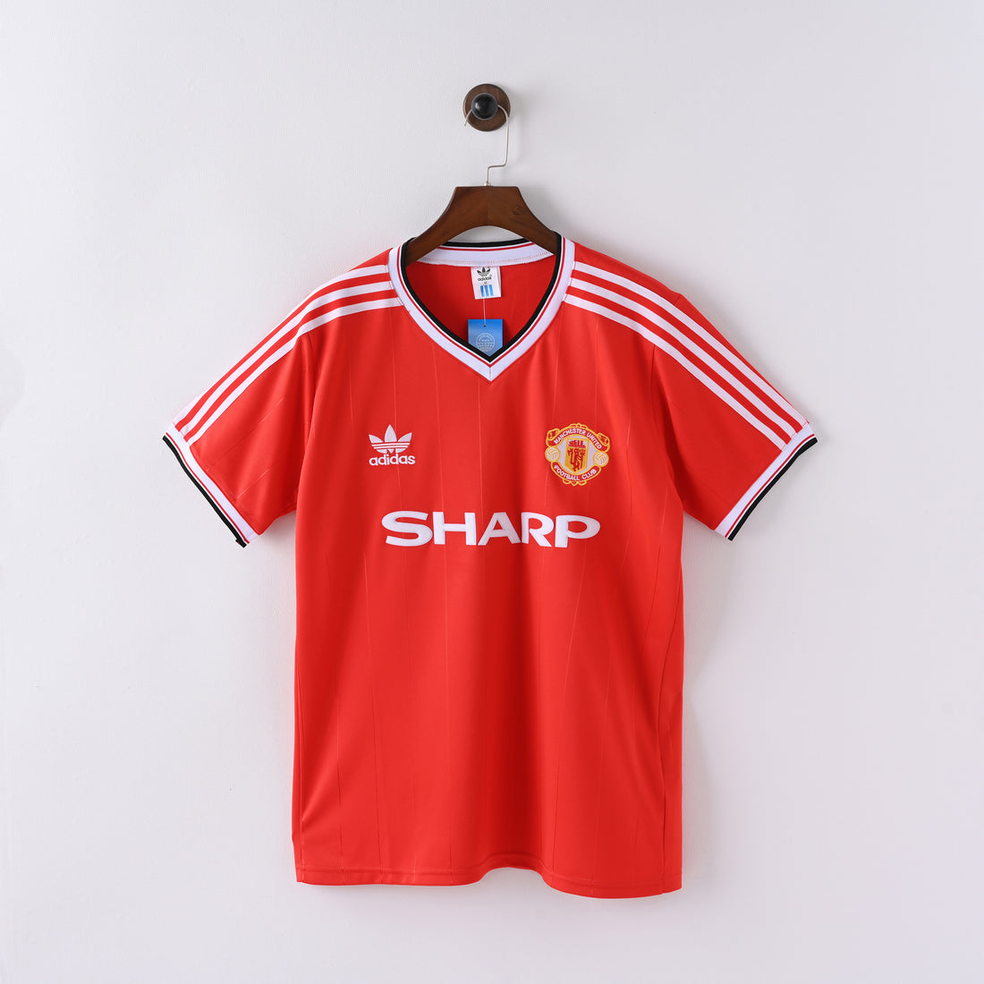 maillot-manchester-united-1983-1984-domicile-vintage-retro-1