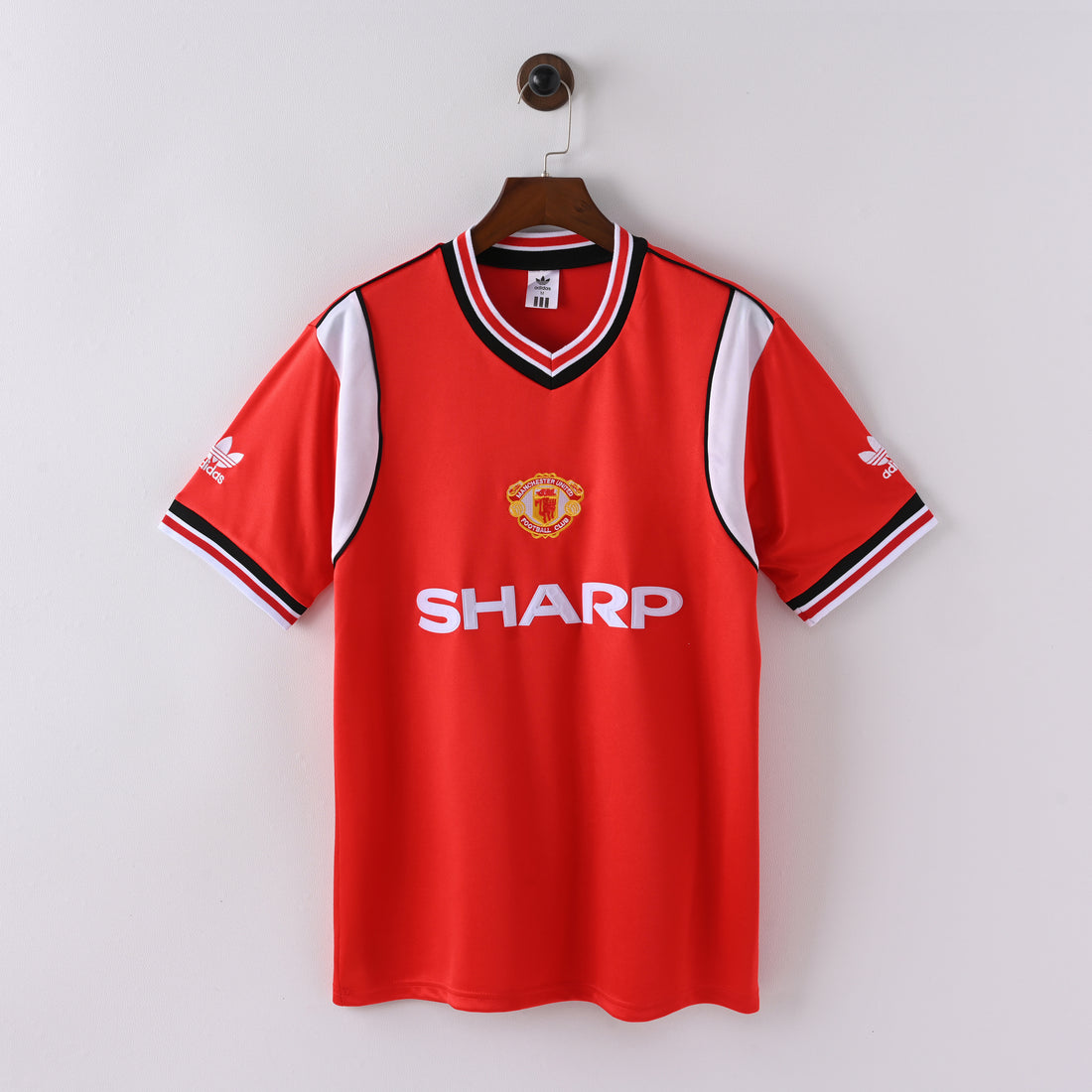 maillot-manchester-united-1984-1985-domicile-vintage-retro-1