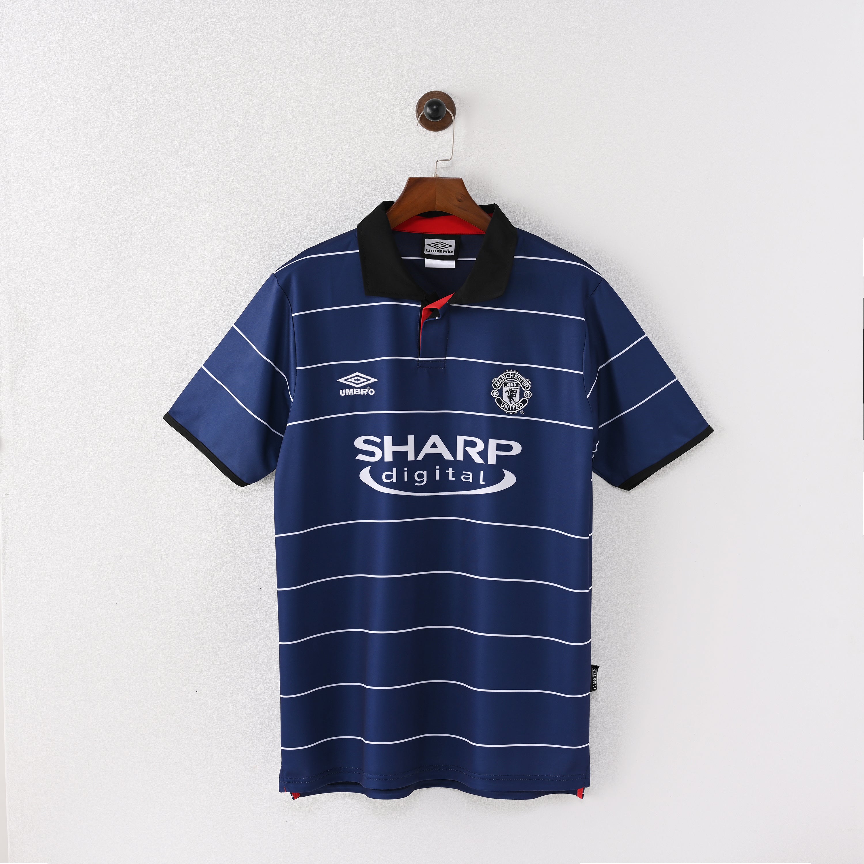 Men's Manchester United Retro Vintage 1999-2000 Away Shirt – Foot