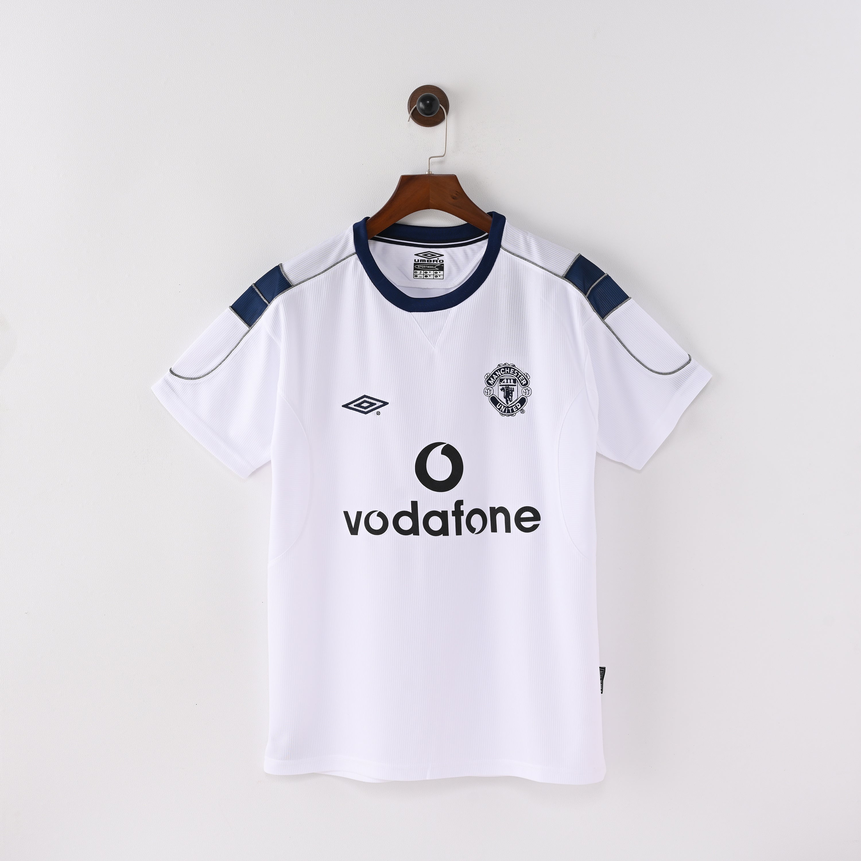 maillot-manchester-united-2000-2001-exterieur-vintage-retro-1