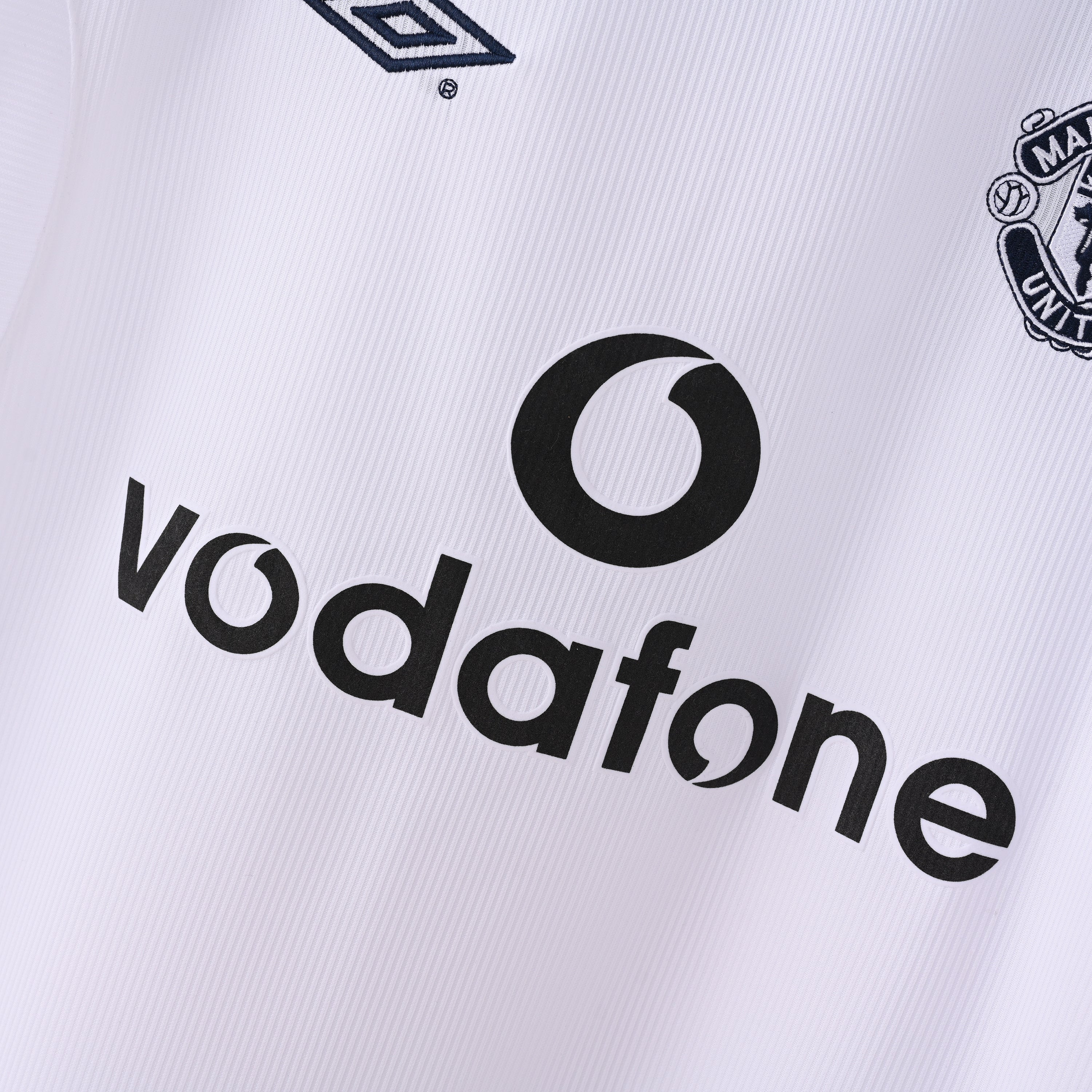 maillot-manchester-united-2000-2001-exterieur-vintage-retro-4