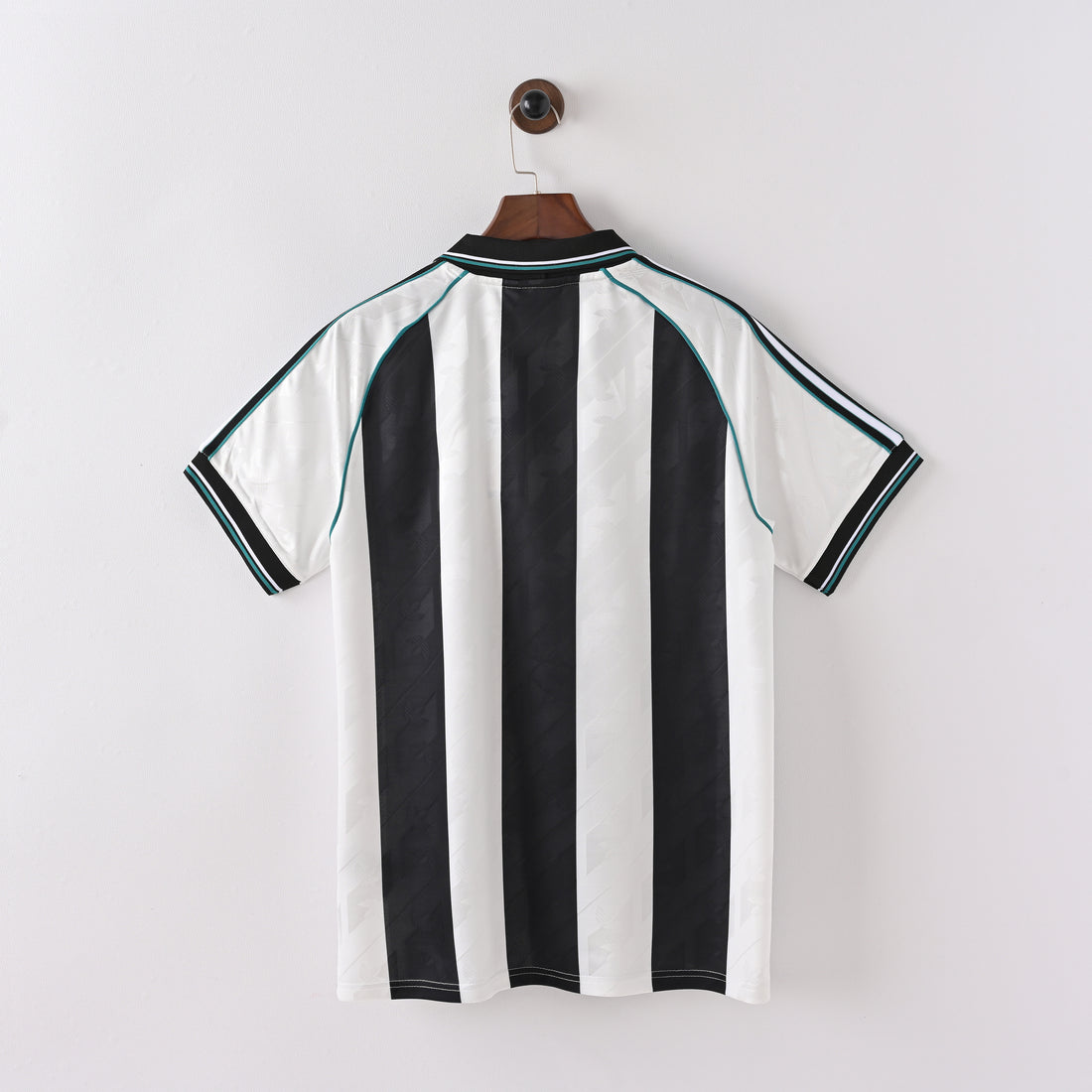 Maillot Newcastle United Retro Vintage 2024-2025 LFSTLR Homme | Foot Sport