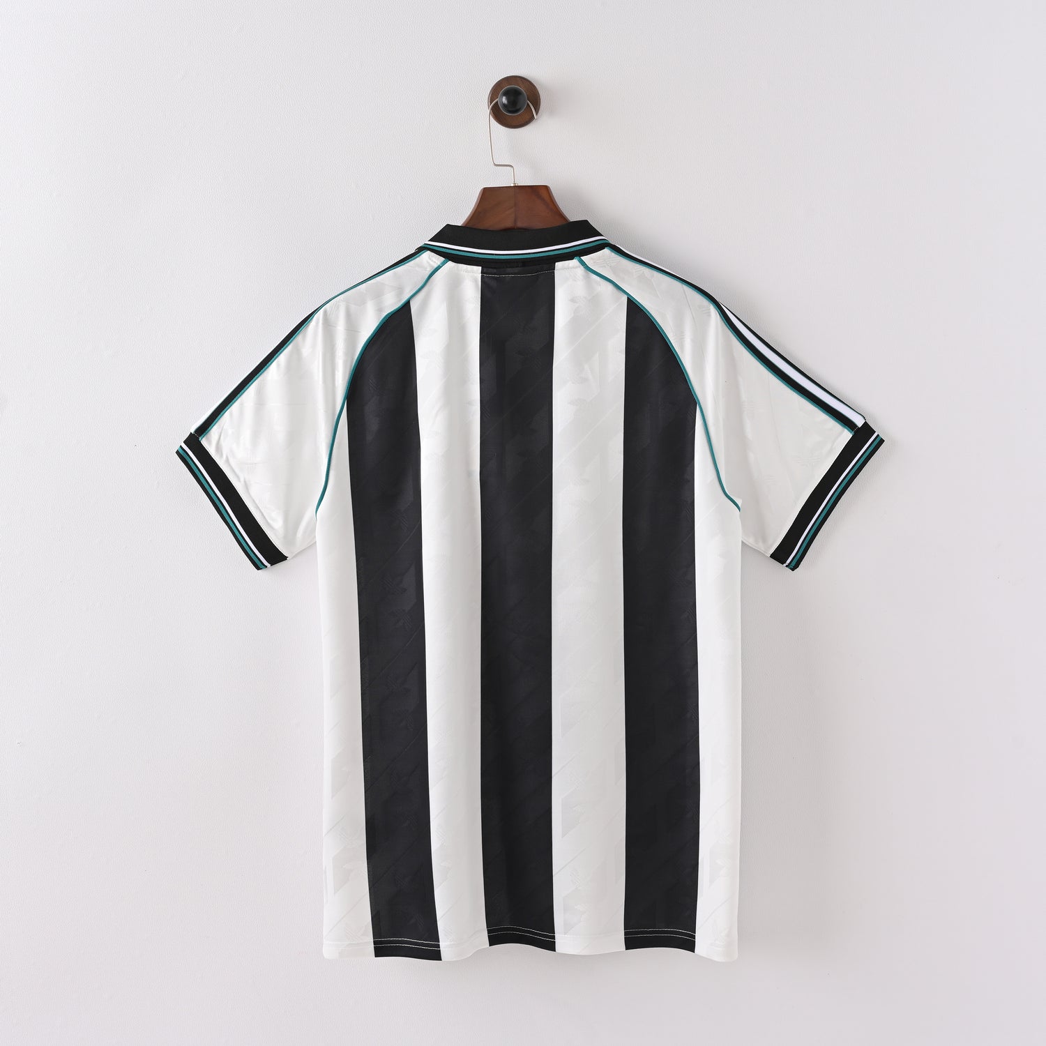 Maillot Newcastle United Retro Vintage 2024-2025 LFSTLR Homme | Foot Sport