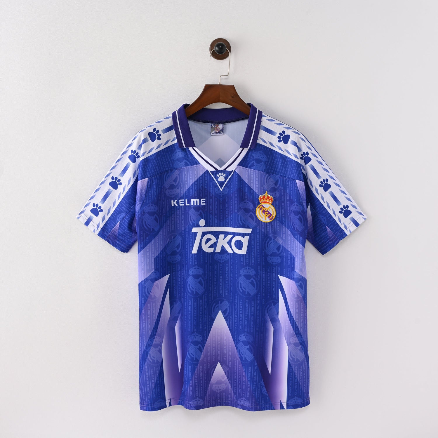 maillot-real-madrid-1996-1997-exterieur-vintage-retro-1