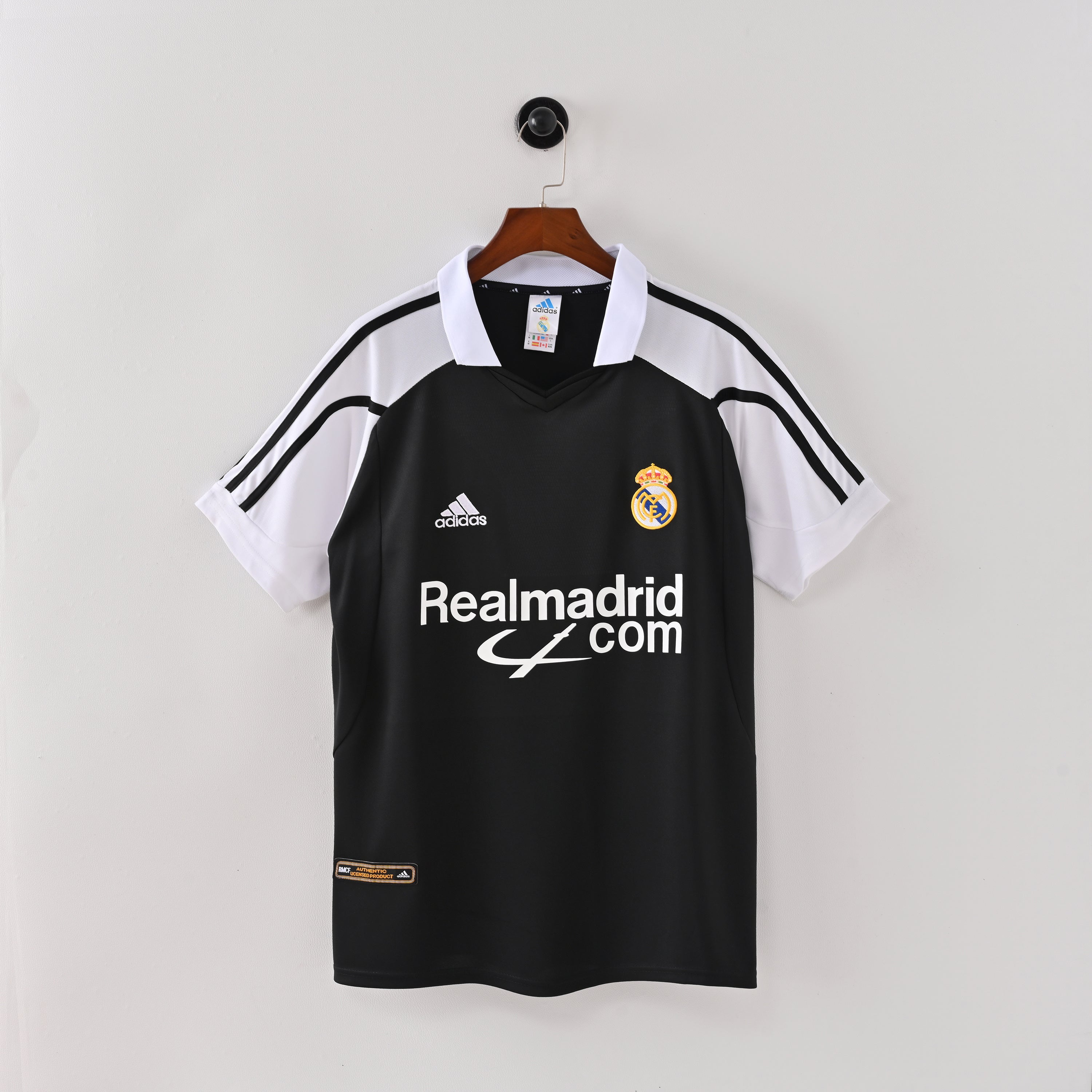 Real Madrid Retro Vintage 2001-2002 Away Shirt Men – Foot Sport