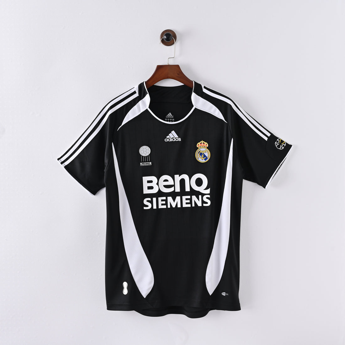 maillot-real-madrid-2006-2007-exterieur-vintage-retro-1