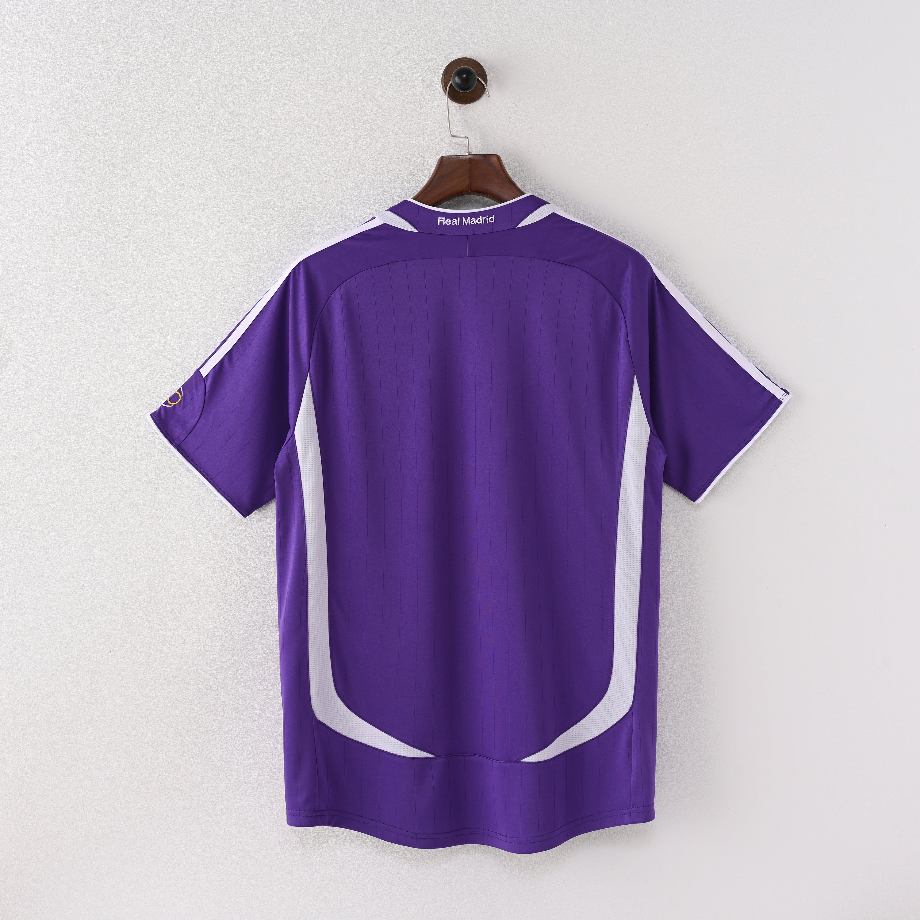 Real Madrid Retro Vintage 2006-2007 Third Jersey Men – Foot Sport
