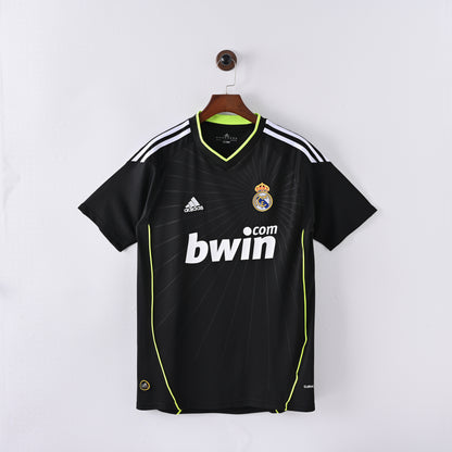 maillot-real-madrid-2010-2011-exterieur-vintage-retro-1