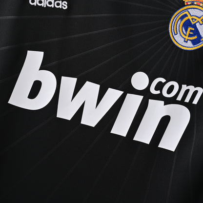 maillot-real-madrid-2010-2011-exterieur-vintage-retro-3