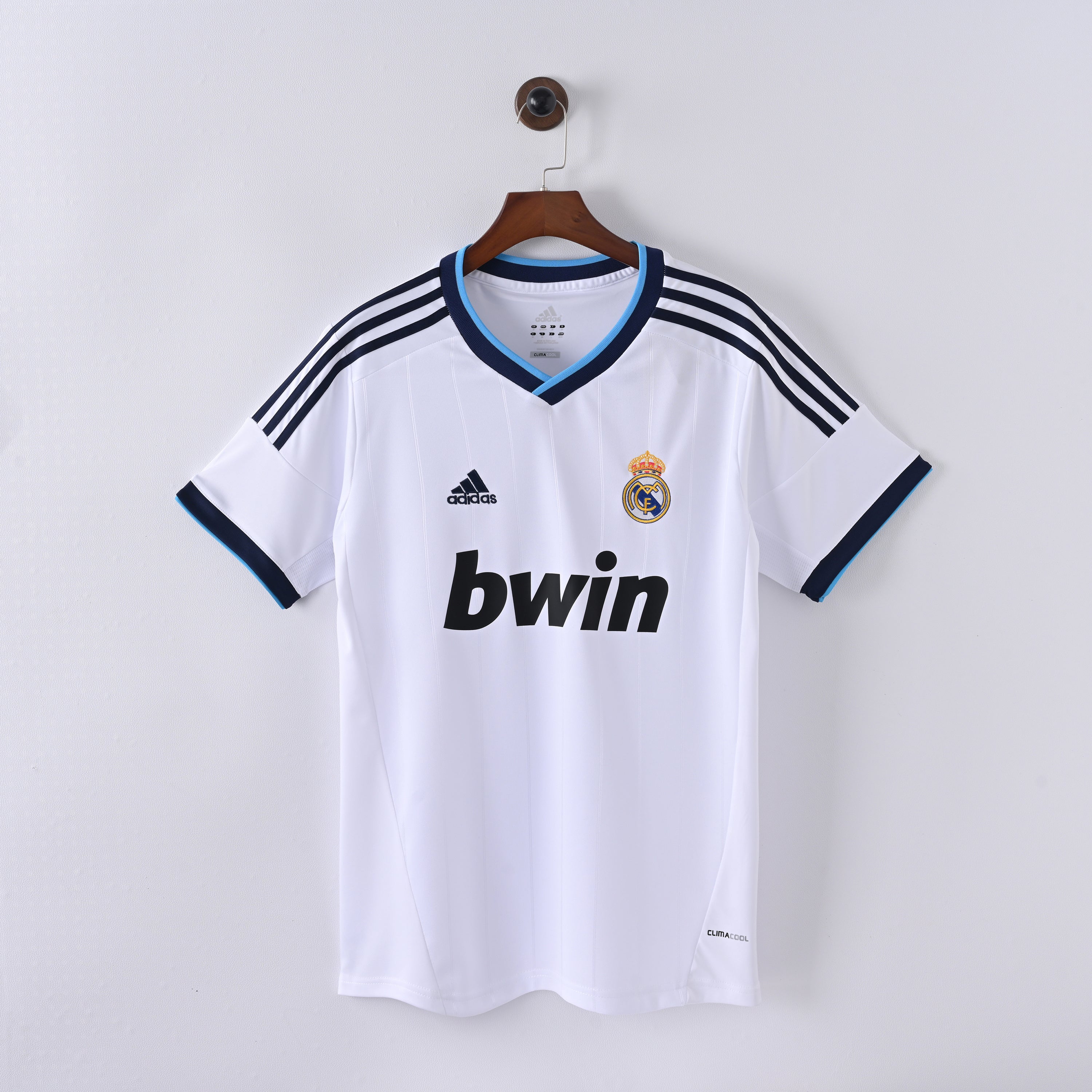 maillot-real-madrid-2012-2013-domicile-vintage-retro-1