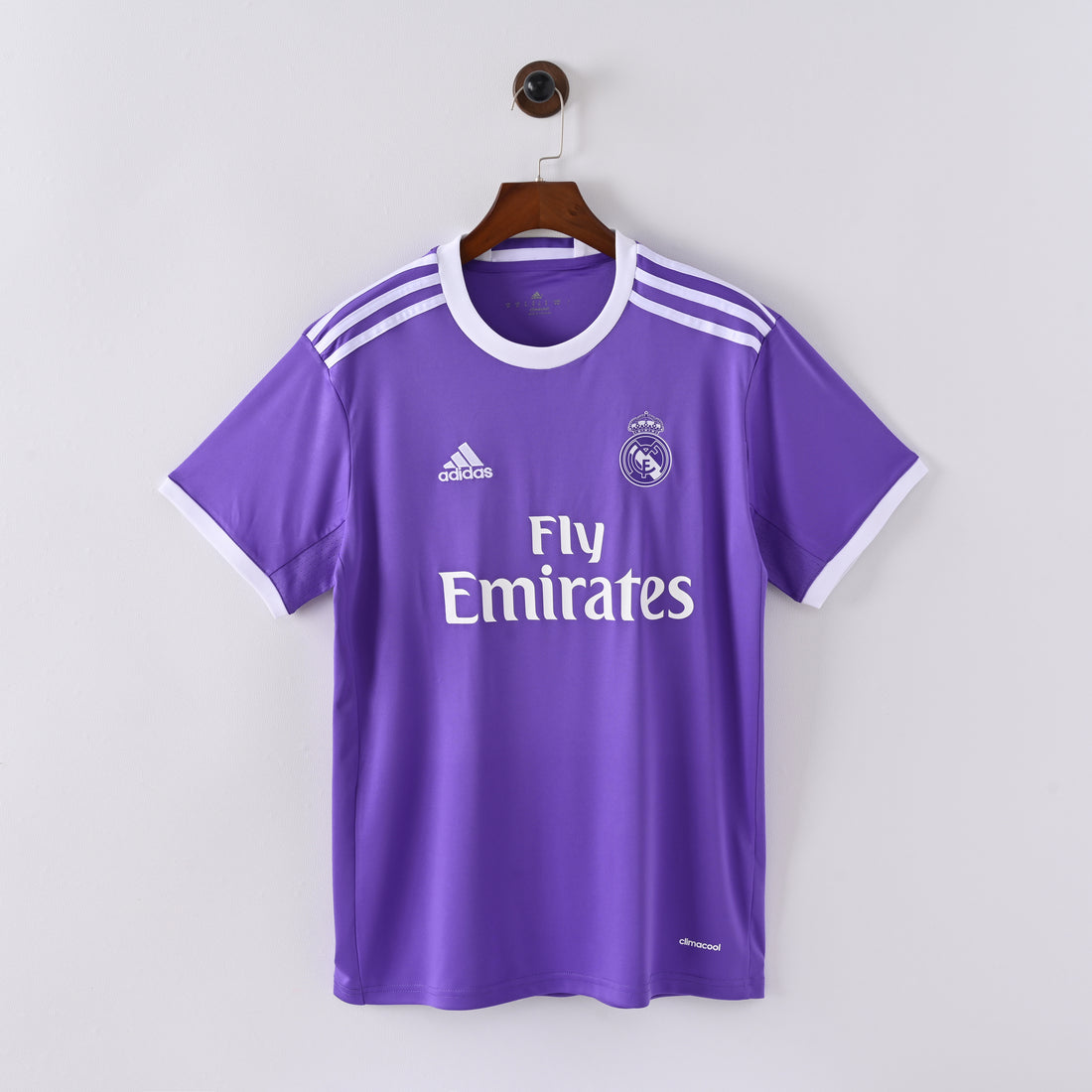 maillot-real-madrid-2016-2017-exterieur-vintage-retro-1
