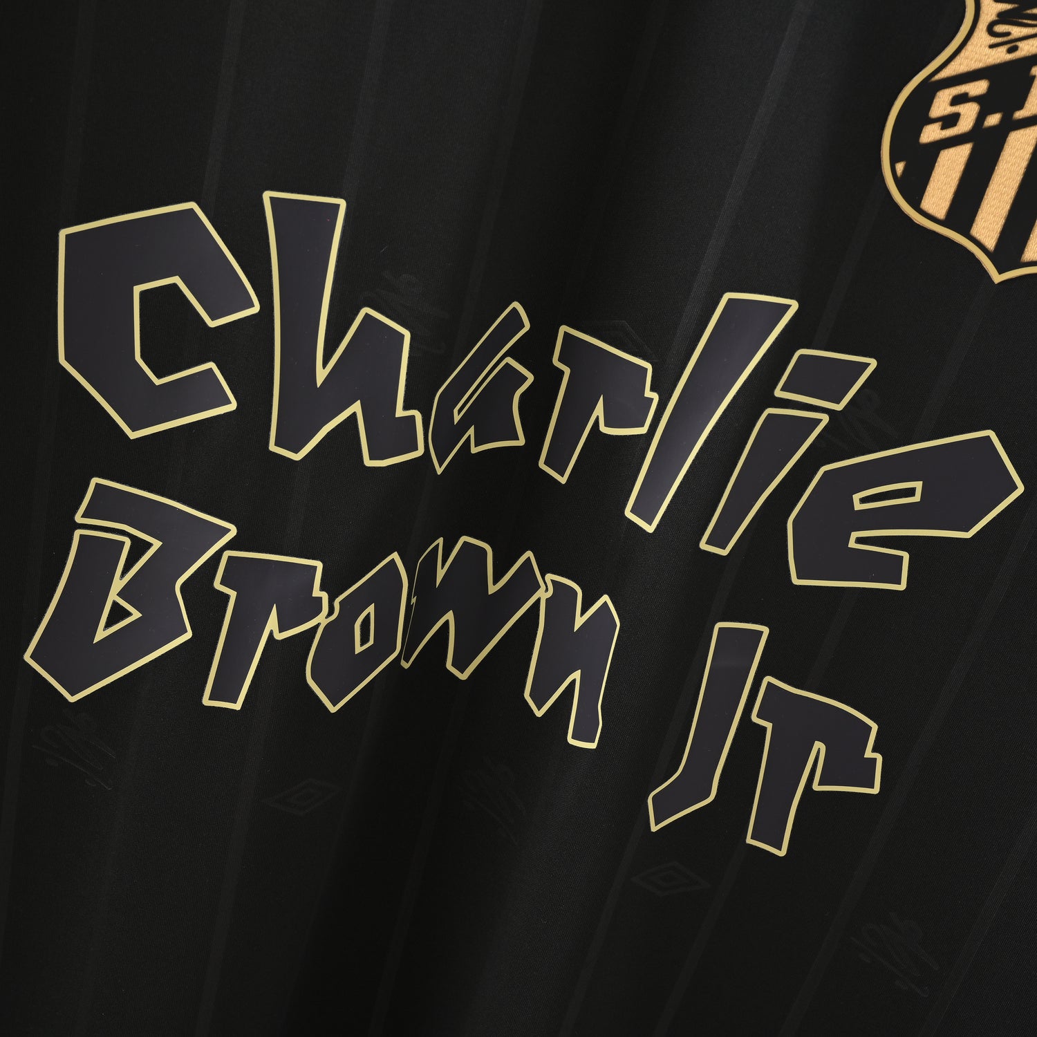Maillot Santos FC 2024-2025 Edition Limitée Charlie Brown Vintage Homme | Foot Sport