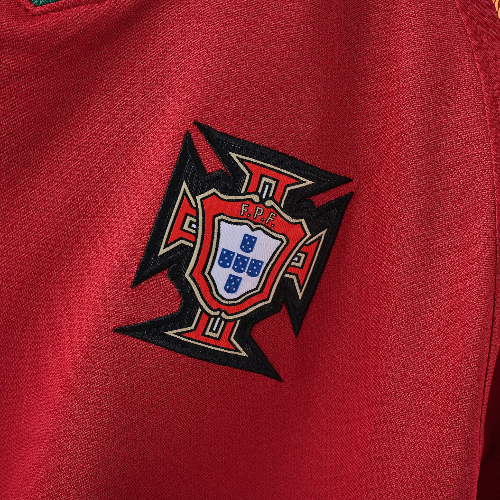 maillot-vintage-portugal-domicile-2006-3
